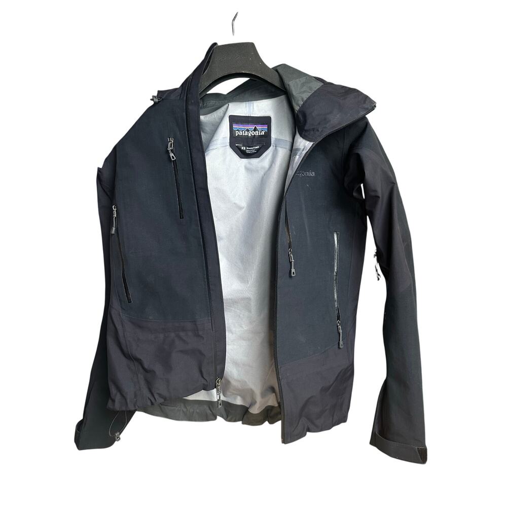 Patagonia Gore-Tex Black Shell - Size XS - Mint